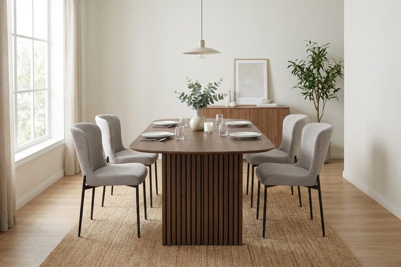 Richeto Spisegruppe Røkt Eik 180 cm med 4 Elsie Spisestoler - Røkt eik/Lys grå - Møbler - Bord - Spisegrupper