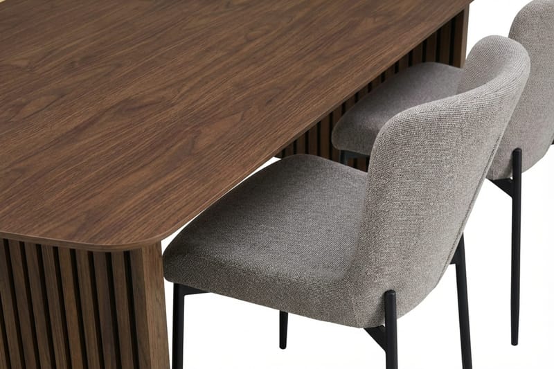 Richeto Spisegruppe Røkt Eik 210 cm med 6 Elsie Spisestoler - Røkt eik/Lys grå - Møbler - Bord - Spisegrupper