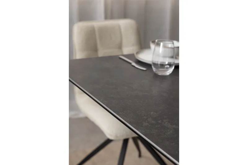 Salupa Spisebord 210x90 cm - Sort - Møbler - Bord - Spisebord & kjøkkenbord