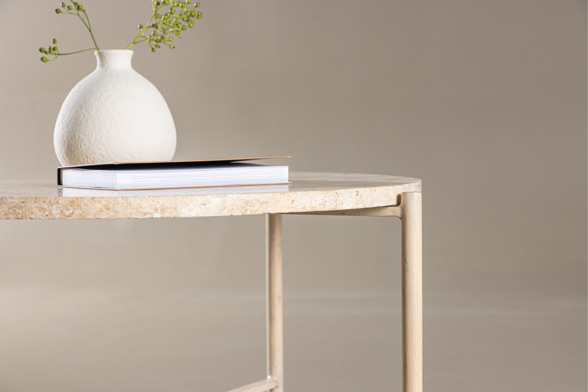 Sandhamn Sofabord 70 cm Rund - Beige - Møbler - Bord - Sofabord