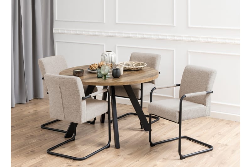 Satoko Spisebord 120 cm Rund - Natur - Møbler - Bord - Spisebord & kjøkkenbord