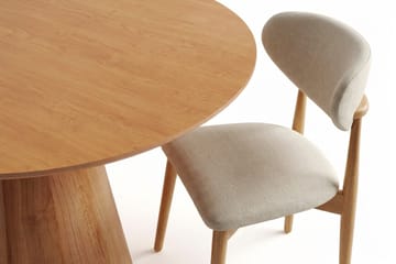 Siena spisegruppe rund 110 cm eik med 4 Molly spisestoler - Eik - Møbler - Bord - Spisegrupper