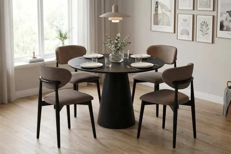 Siena spisegruppe rund 110 cm svart med 4 Molly spisestoler - Svart - Møbler - Bord - Spisegrupper