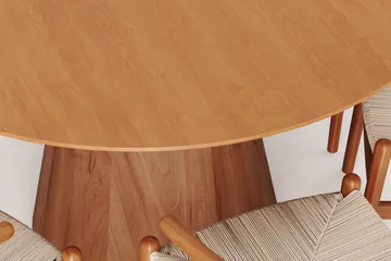 Siena spisegruppe rund 130 cm eik med 6 Dastoori spisestoler - Eik - Møbler - Bord - Spisegrupper