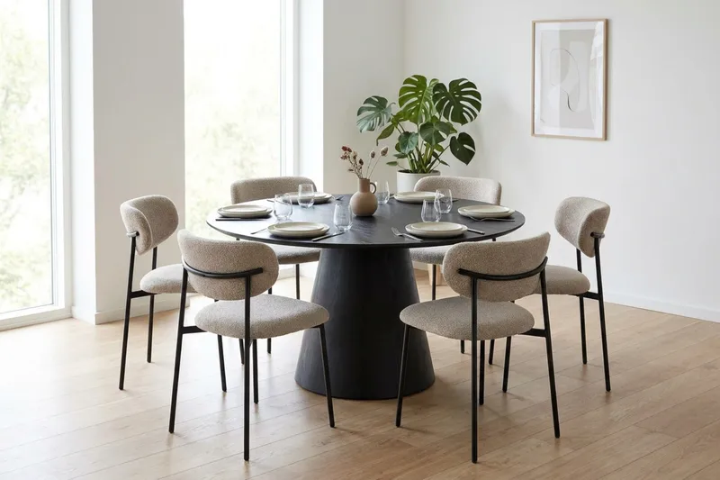 Siena spisegruppe rund 130 cm svart med 6 Lucy spisestoler - Svartbeiset eik - Møbler - Bord - Spisegrupper