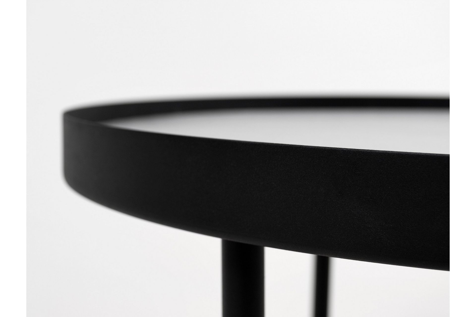 Alcide Sofabord 55 cm Rundt - Betonggrå/Svart - Møbler - Bord - Sofabord
