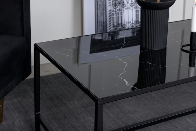 Daicy Sofabord 130 cm Marmormønster - Glass/Svart/Messing - Sofabord