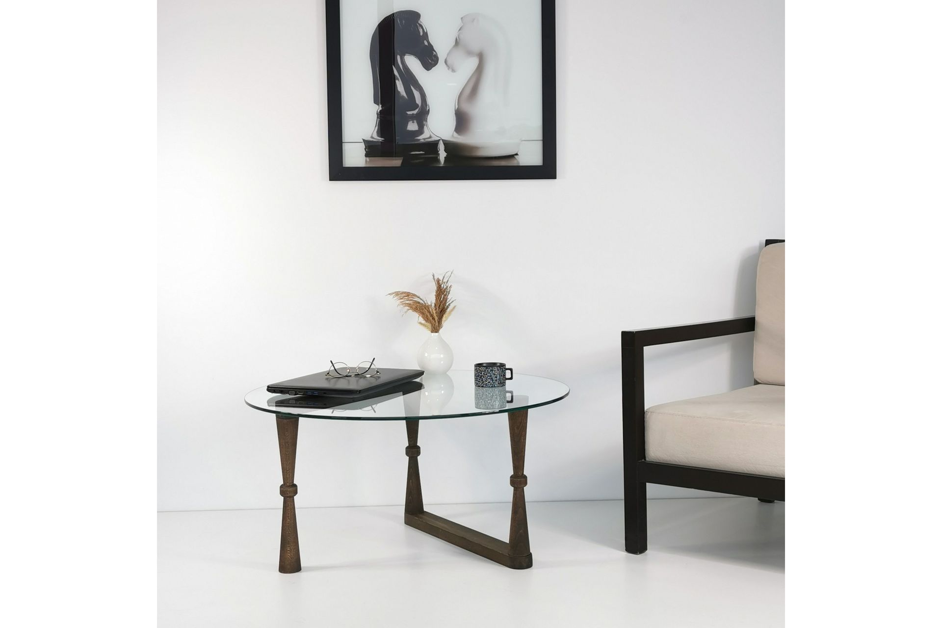 Sabani Sofabord 80 cm Rundt Svarvade Ben - Glass/Valnøttbrun - Møbler - Bord - Sofabord