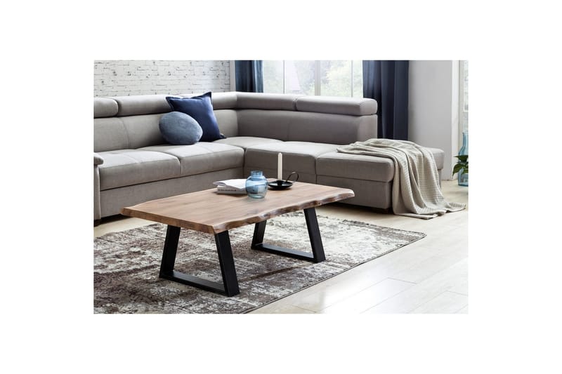 Sofabord Wohnling Gaya heltre Akasie trekantet kantutseende landlig stil - Møbler - Bord - Sofabord