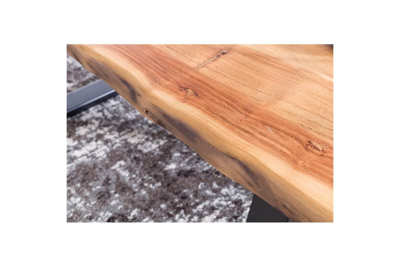 Sofabord Wohnling Gaya heltre Akasie trekantet kantutseende landlig stil - Møbler - Bord - Sofabord