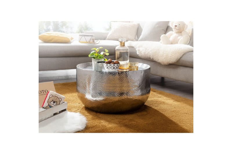 Sofabord Wohnling rundt metall 60 cm hammerutseende, orientalsk stil Sølv - Sølv - Møbler - Bord - Sofabord