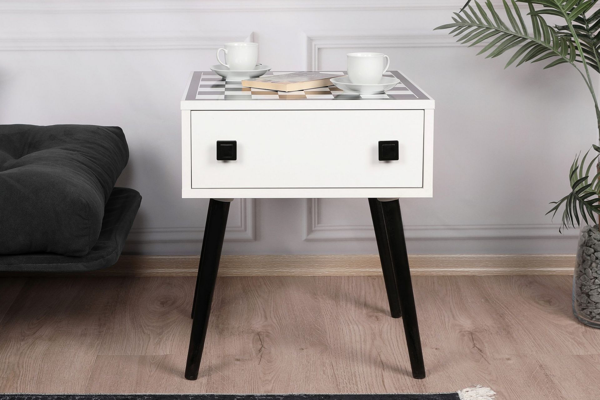 Marilla sjakkbrett 50 cm - Hvit / Svart - Møbler - Bord - Spillebord - Sjakkbord