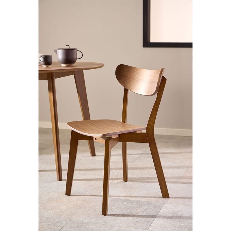 Spisebord Celtik spisebord 105 cm rundt Natur - Møbler - Bord - Spisebord & kjøkkenbord