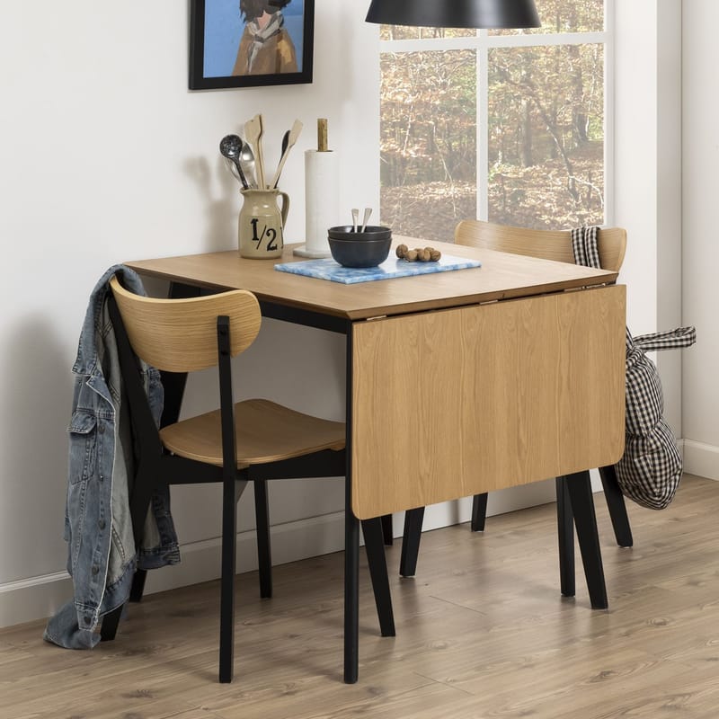 Spisebord HOME4YOU Roxby 80/120x80x76 cm Eik - Eik/svart - Møbler - Bord - Spisebord & kjøkkenbord