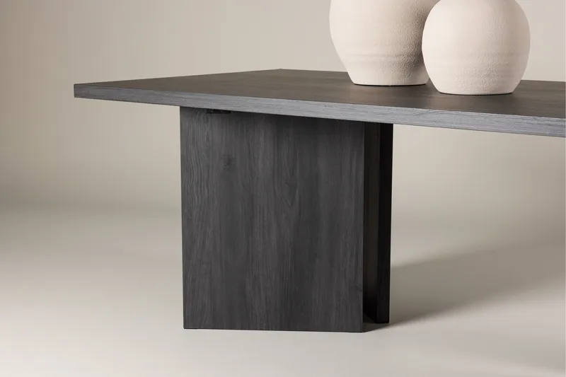 Bassholmen Spisebord 240x100 cm - Svart - Møbler - Bord - Spisebord & kjøkkenbord