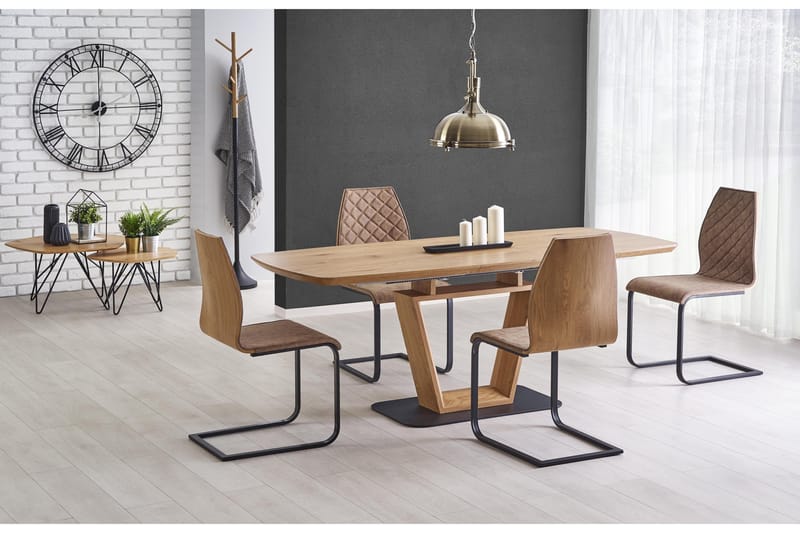Blacky Forlengningsbart Spisebord 160 cm - Eik/Svart - Spisebord & kjøkkenbord