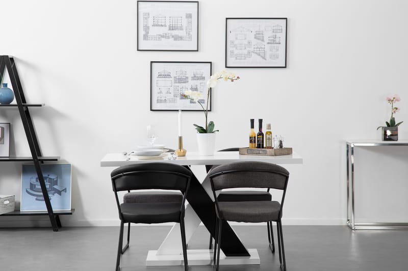 Cesi Rektangulært Spisebord 140 cm i Malt Tre - Hvit / Svart - Møbler - Bord - Spisebord & kjøkkenbord