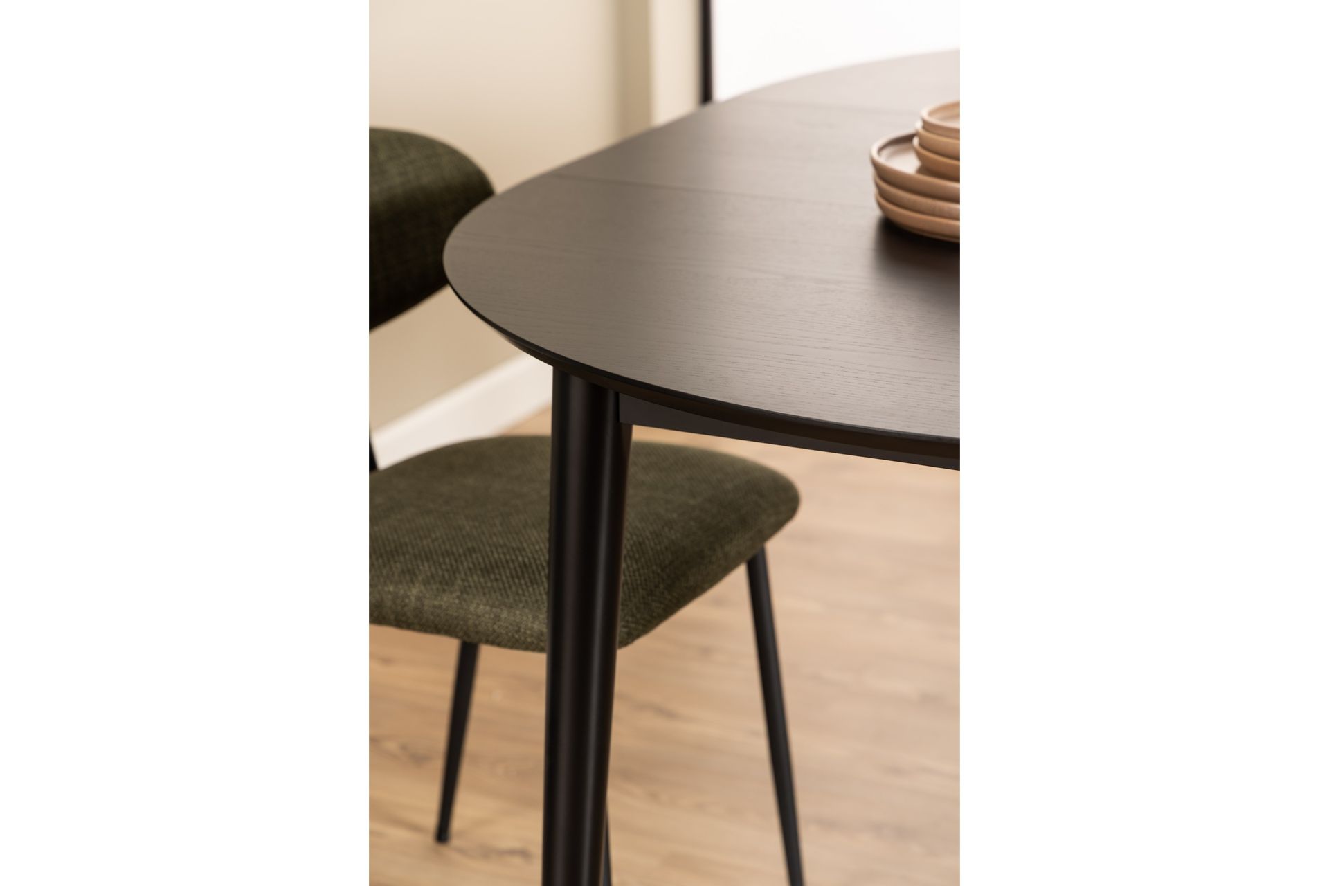 Grasonville Spisebord 115 cm Rund - Sort - Møbler - Bord - Spisebord & kjøkkenbord