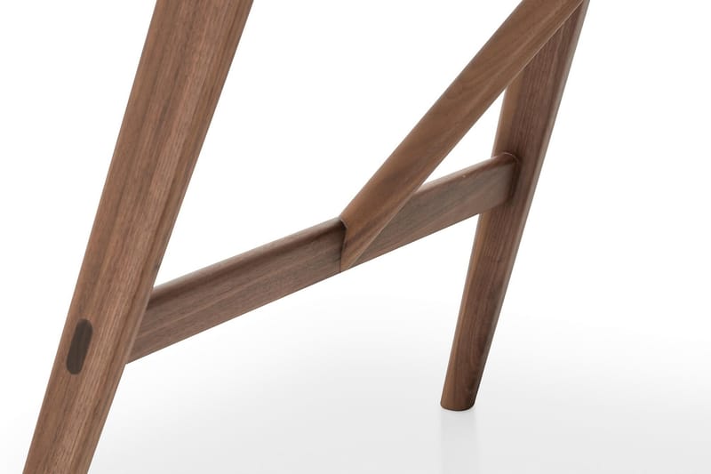 Jerup Spisebord 180 cm - Brun - Møbler - Bord - Spisebord & kjøkkenbord