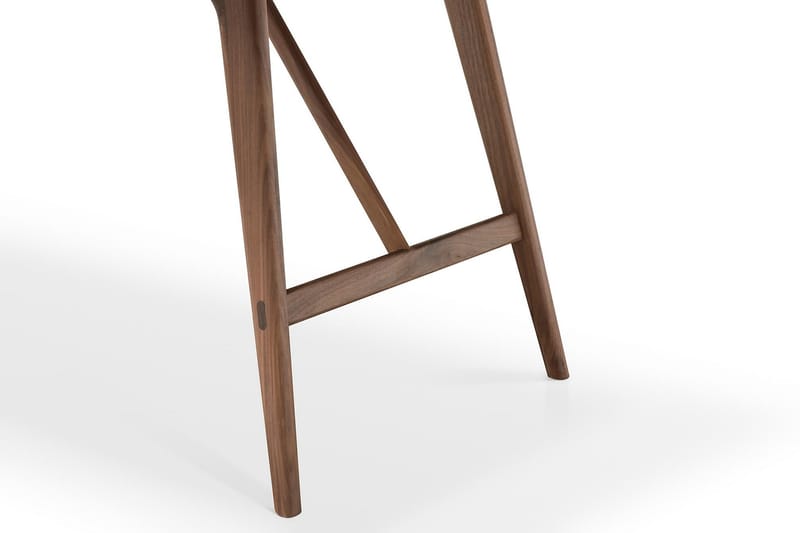 Jerup Spisebord 180 cm - Brun - Møbler - Bord - Spisebord & kjøkkenbord