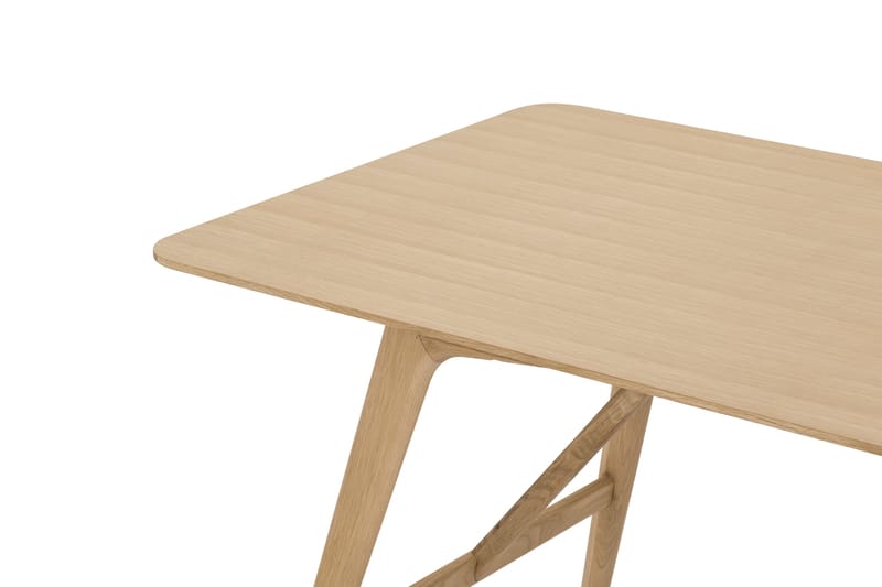 Jerup Spisebord - Kjøkkenbord 140 cm Eiketre - Brun - Møbler - Bord - Spisebord & kjøkkenbord