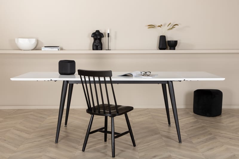Jimmy Forlengningsbart Spisebord 150 cm - Hvid/Sort - Møbler - Bord - Spisebord & kjøkkenbord