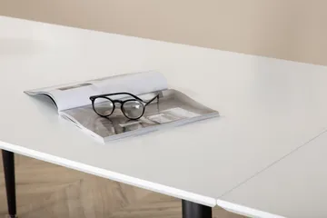 Jimmy Forlengningsbart Spisebord 150 cm - Hvid/Sort - Møbler - Bord - Spisebord & kjøkkenbord