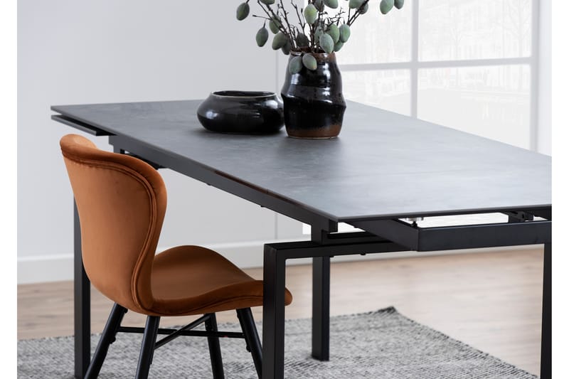 Lucksom Spisebord 240 cm - Glass/Svart/Matt Svart - Møbler - Bord - Spisebord & kjøkkenbord