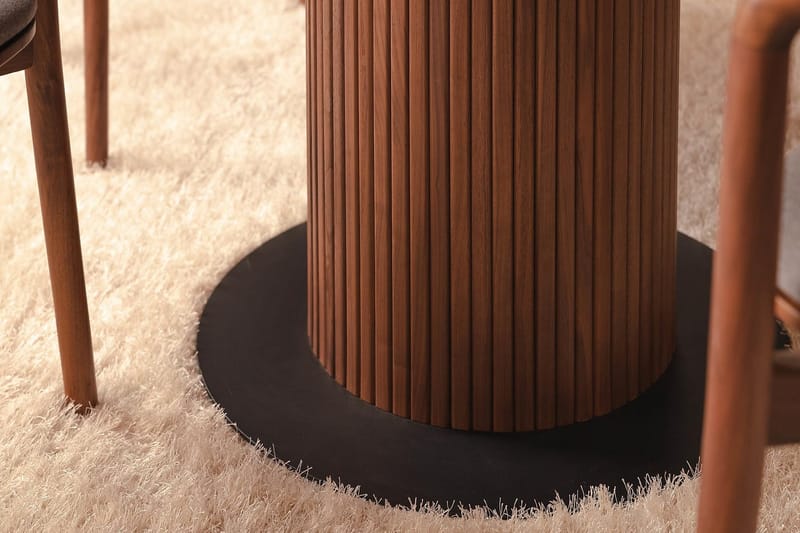 Noira Rundt Lite Spisebord Valnøtt 120 cm - Brun / Ribbet - Møbler - Bord - Spisebord & kjøkkenbord