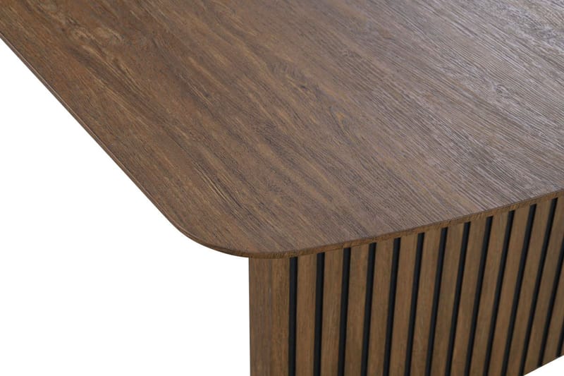 Richeto Spisebord Røkt Eik 210 cm - Brun / Ribbet - Møbler - Bord - Spisebord & kjøkkenbord