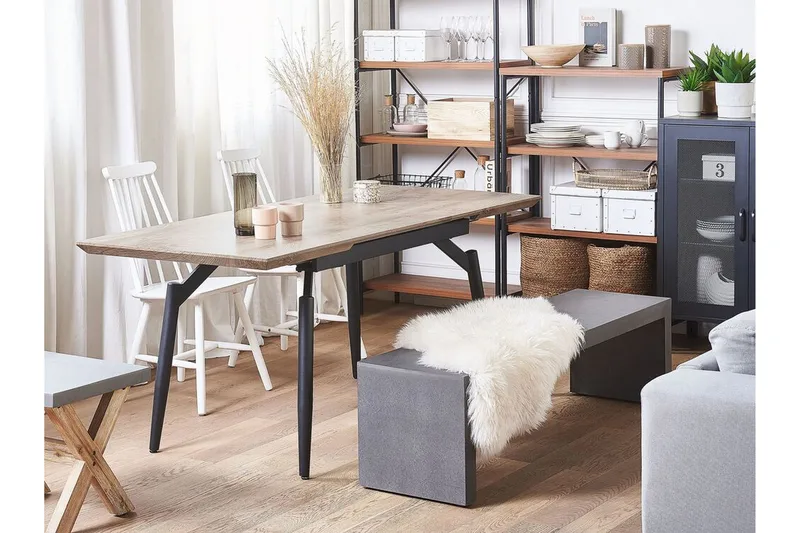 Semisa Spisebord 180 cm - Mørkebrun/Svart - Møbler - Bord - Spisebord & kjøkkenbord