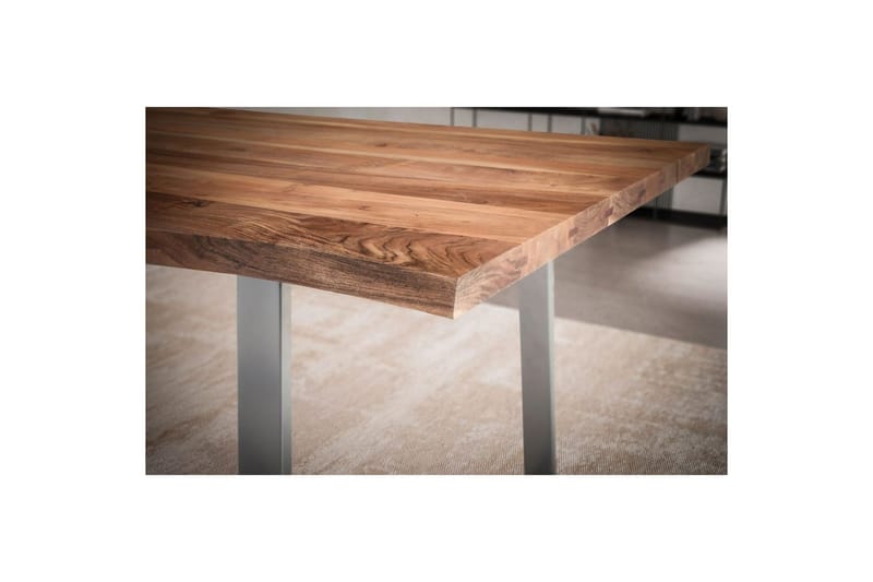 Spisebord Wohnling Heltre med trekanter rektangulær landlig stil Sølv, rett, 140x80 cm - Sølv, rett, 140x80 cm - Møbler - Bord - Spisegrupper