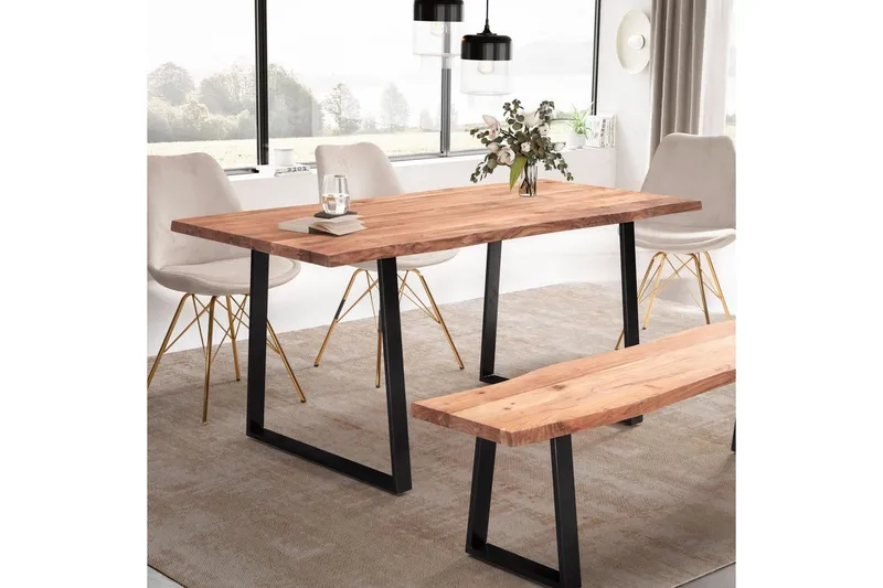 Spisebord Wohnling Heltre med trekanter rektangulær landlig stil Svart, Rett, 140x80 cm - Svart, Rett, 140x80 cm - Møbler - Bord - Spisebord & kjøkkenbord
