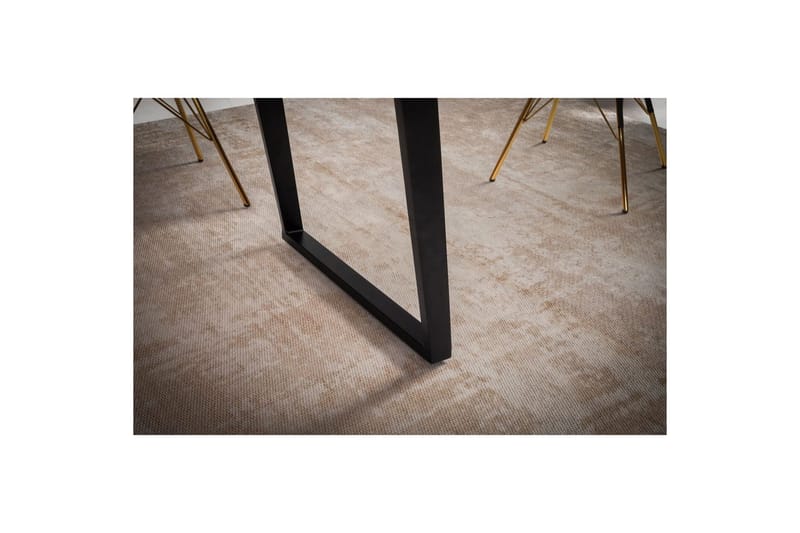 Spisebord Wohnling Heltre med trekanter rektangulær landlig stil Svart, vinklet, 200x100 cm - Svart, vinklet, 200x100 cm - Møbler - Bord - Spisegrupper