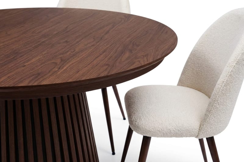 Spisegruppe Bark Peyra 120–220 cm Valnøtt Hvit bouclé/metallben valnøtt - Møbler - Bord - Spisegrupper