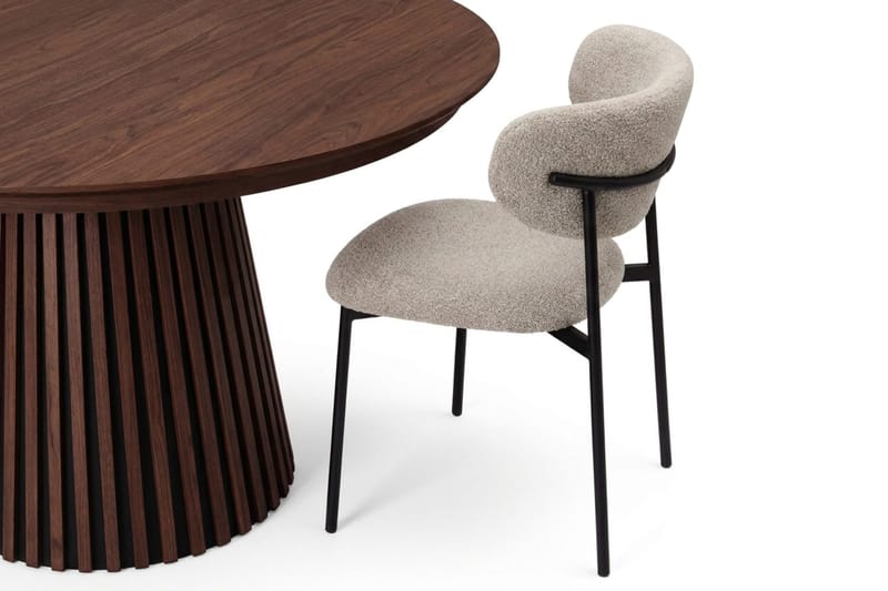 Spisegruppe Bark Peyra 120–220 cm Valnøtt Greige bouclé/metallben svart - Møbler - Bord - Spisegrupper