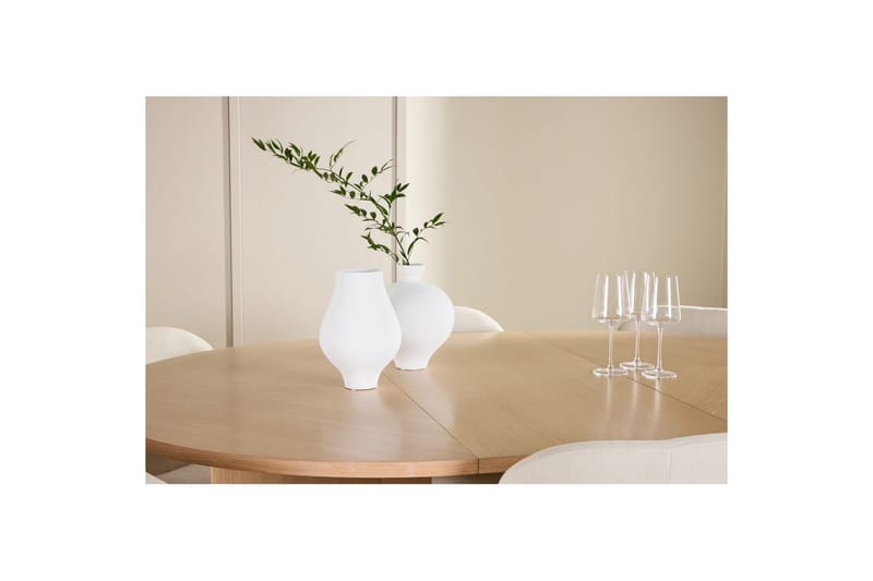 Spisegruppe Strada Rund 120/170 cm Hvit med Lilja Stoler 6 stk - 6 stk - Møbler - Bord - Spisegrupper