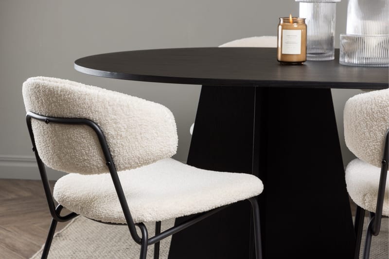 Spisegruppe Venture Home Bootcut ovalt spisebord – svart/svart finér + Chico spisestol – svart/hvit bouclé _6 Svart - Møbler - Bord - Spisegrupper