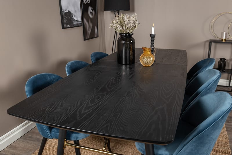 Spisegruppe Venture Home Gold spisegruppe uttrekkbar 180–220 cm rektangulær med 6 Velvet-stoler Svart/blå - Møbler - Bord - Spisegrupper