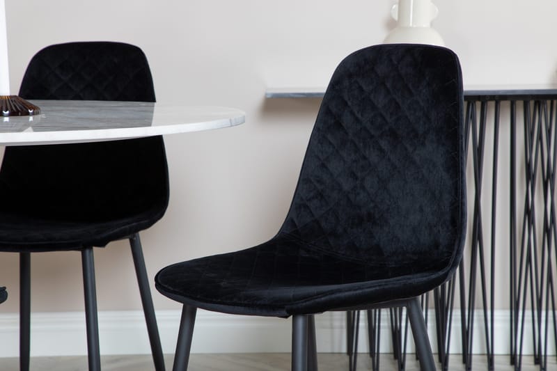 Admira Spisegruppe 106 cm Rund inkl. 4 Ypas Stoler - Marmor/Hvit/Svart - Møbler - Bord - Spisegrupper