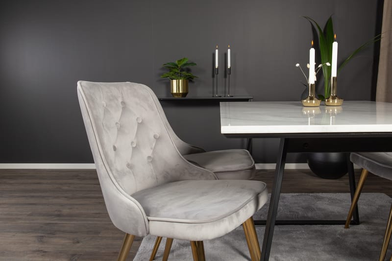Admira Spisegruppe med 4 Valera Lyx Fløyelsstoler - Møbler - Bord - Spisegrupper