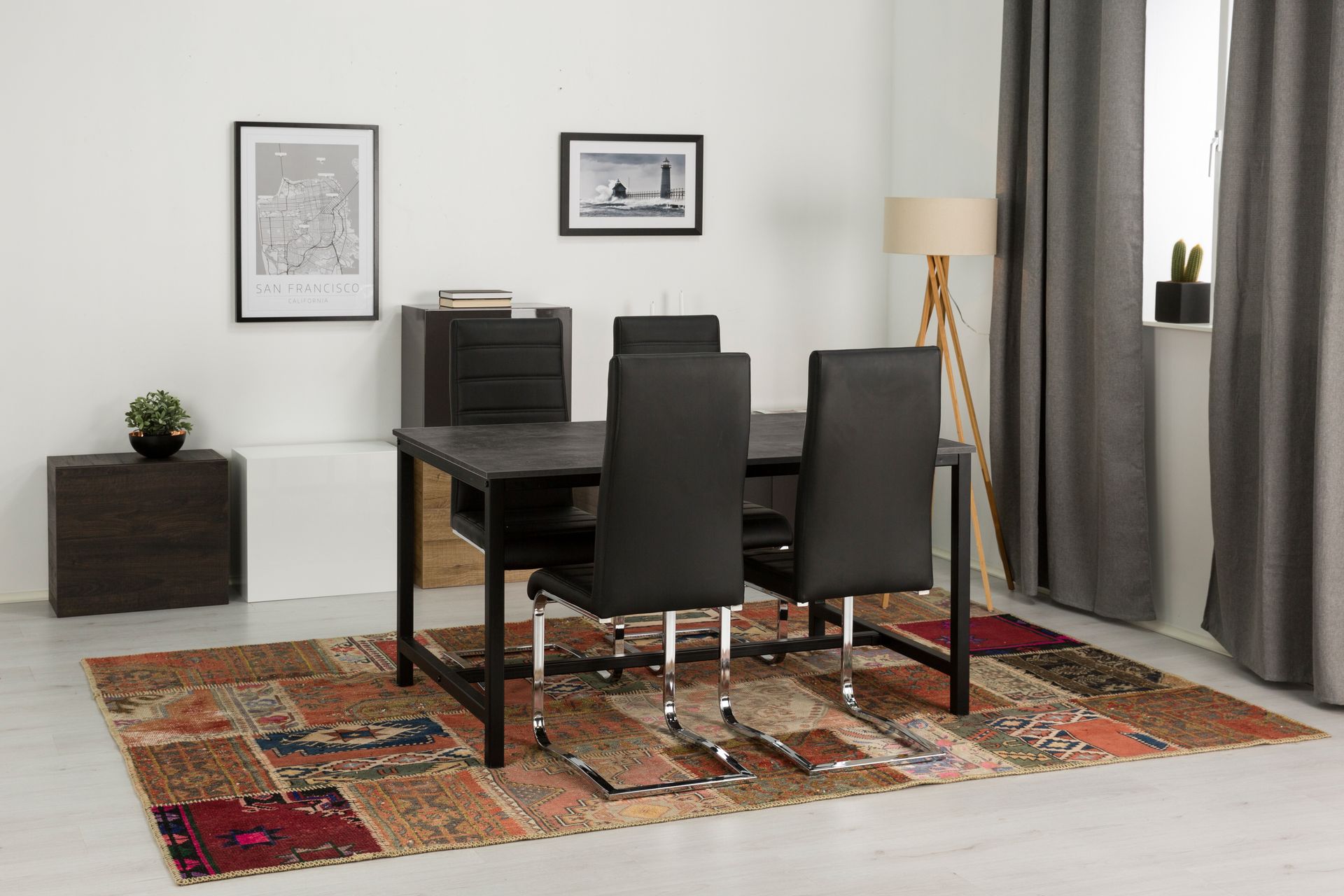Bettina Spisegruppe 140x90 cm m 6 Cibus Stoler - Svart PU/Krom - Møbler - Bord - Spisegrupper