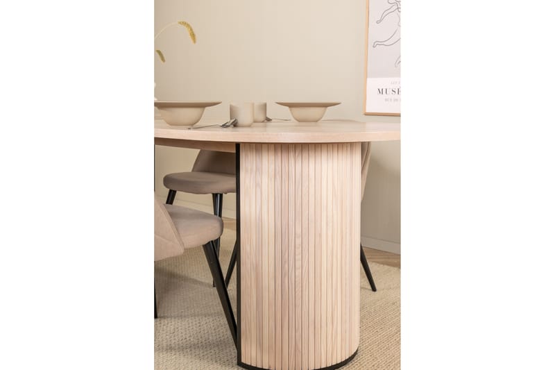 Biana Spisegruppe 200 cm Oval inkl. 4 Velvets Stoler - Beige/Svart - Møbler - Bord - Spisegrupper