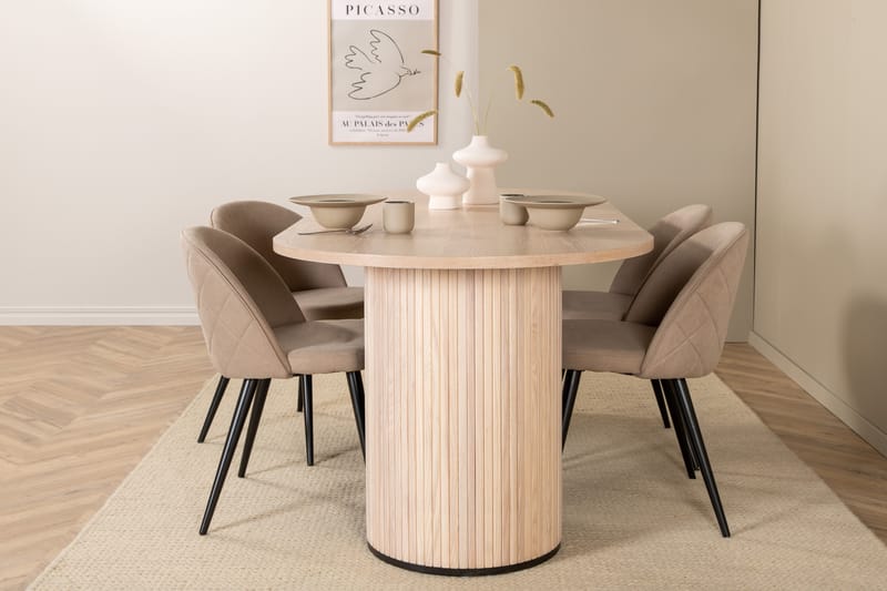 Biana Spisegruppe 200 cm Oval inkl. 4 Velvets Stoler - Beige/Svart - Møbler - Bord - Spisegrupper