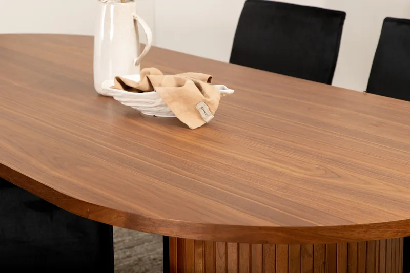 Biana Spisegruppe 200 cm Oval inkl. 4 Pipi Stoler - Valnøttbrun/Svart/Kopper - Møbler - Bord - Spisegrupper