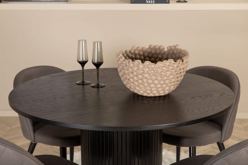 Bianca Rundt Spisebord med 4stk Velvet Spisestol - Møbler - Bord - Spisegrupper