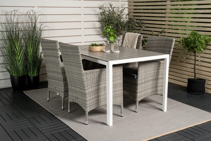 Buitepos Spisegruppe + 4 Kalkfeld Karmstoler - Polywood/Hvit - Hagemøbler - Hagegruppe - Spisegrupper hage