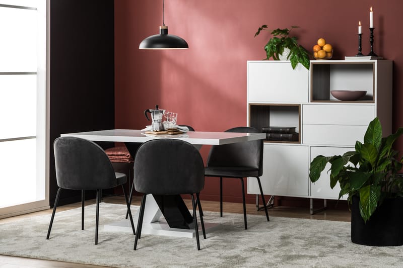 Cesi Spisegruppe 140 cm med 4 Felipe Stol Fløyel - Hvit/Svart/Krom - Møbler - Bord - Spisegrupper