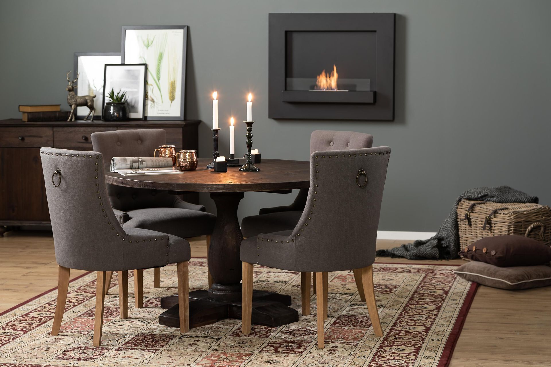 Dijon Spisegruppe Rund 130 cm med 4 Viktoria Stoler - 4 Ophelia Stoler Vintage - Møbler - Bord - Spisegrupper