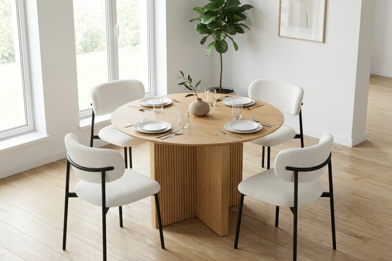 Edda spisegruppe rund 110 cm Eik med 4 Lucy spisestoler - Eik - Møbler - Bord - Spisegrupper